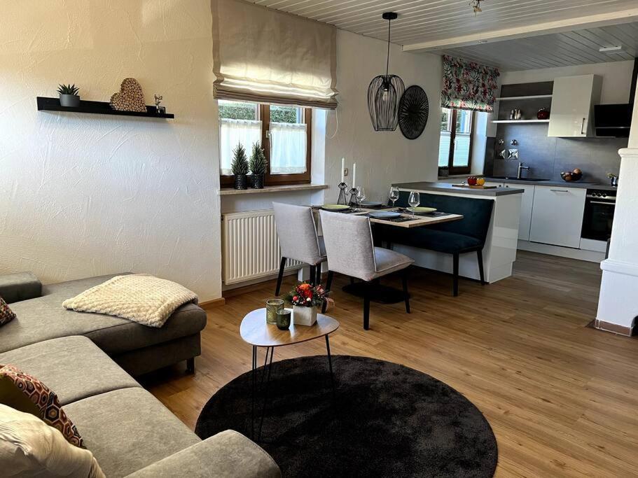 Urlaub Im Sonnendorf Burgberg Apartment บวร์กแบร์ก ภายนอก รูปภาพ